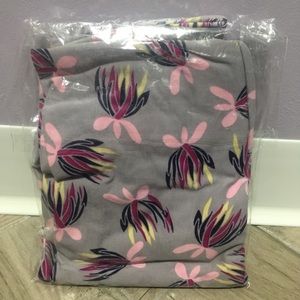 NWT Lularoe Leggings Grey/Pink Floral
